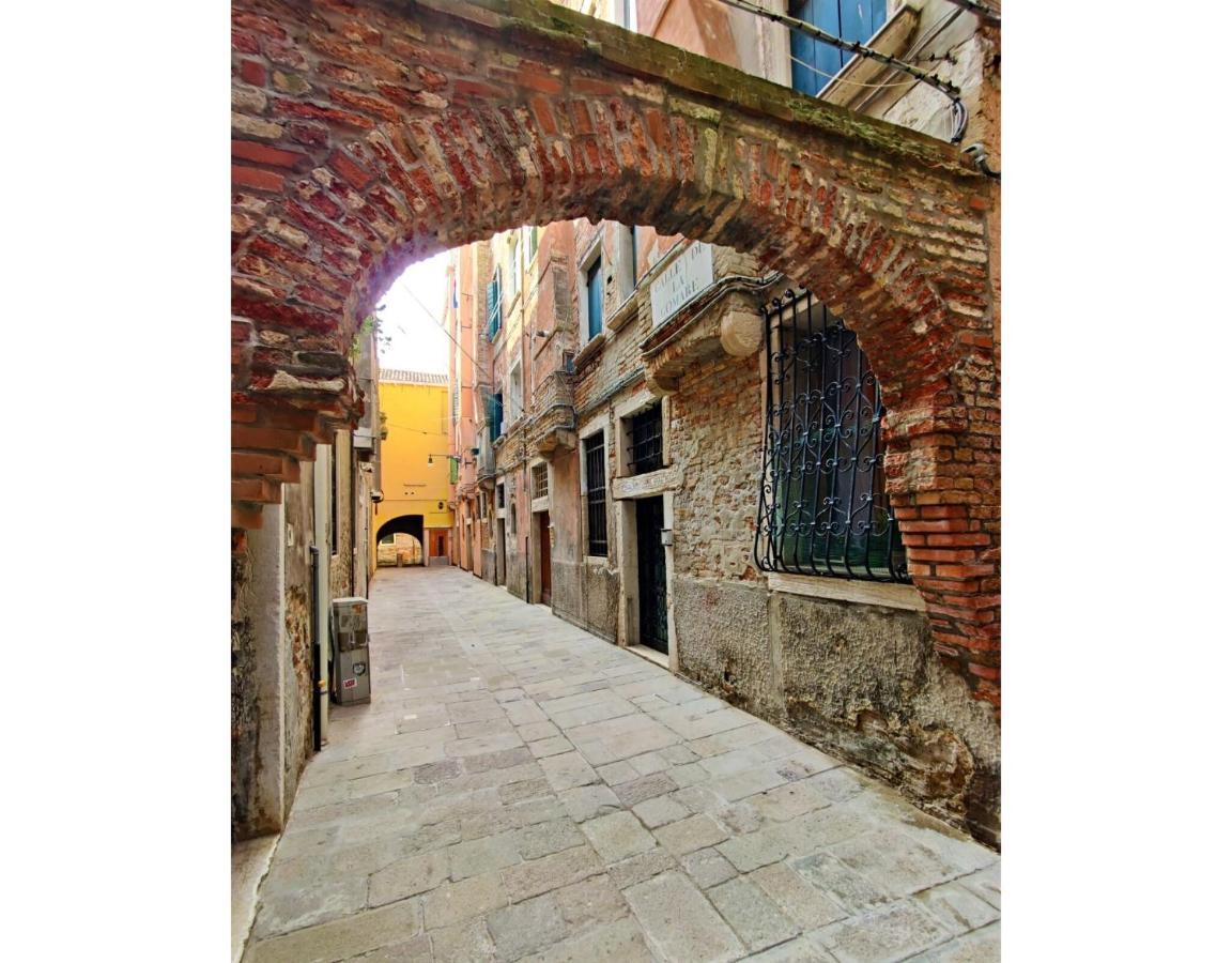 Campo Do Pozzi By Halldis Venice Luaran gambar